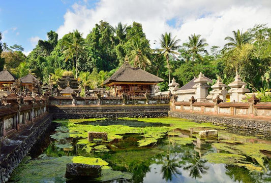 Tirta Empul Temple (Indonesia) - Misswood